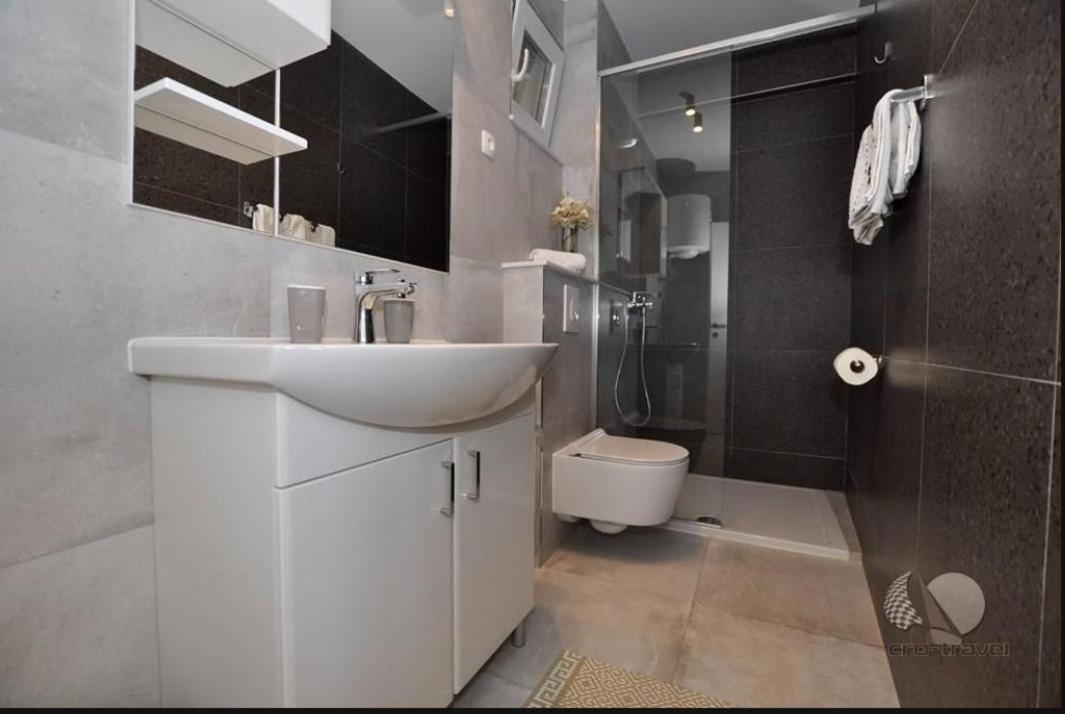 Apartmani Miranda Drasnice Dış mekan fotoğraf