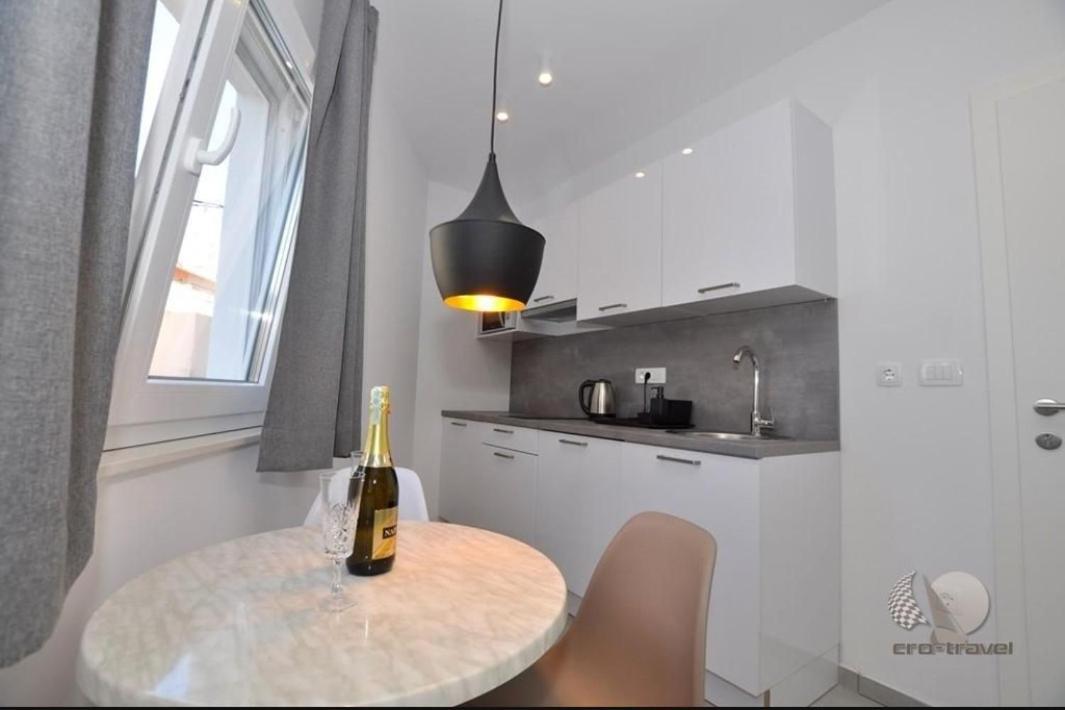 Apartmani Miranda Drasnice Dış mekan fotoğraf